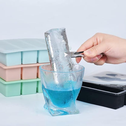 2-Piece Silicone Ice Tray Set, suitable for whiskey, cocktails, or butter molds. Freezer molds with dust covers, easy to unmold and clean, reusable.