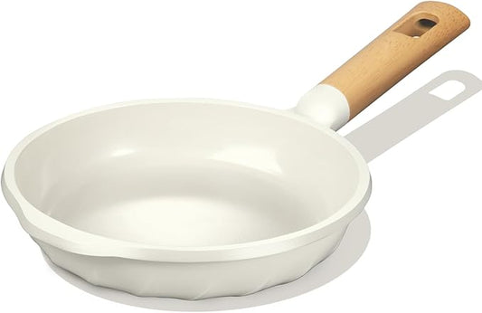 COOKLOVER Nonstick Frying Pan 100% PFOA Free Cookware Induction Skillet Stir Fry Pan (Cream white, 7.9 inch)