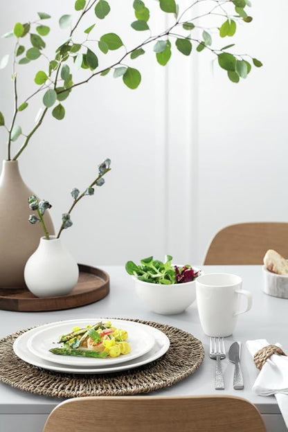 Villeroy & Boch Artesano Original 16-Piece Dinnerware Set, Service for 4, Dinner and Salad Plates, Pasta and Rice Bowls, Premium Porcelain, Made in Germany, Microwave and Dishwasher Safe, Creamy White