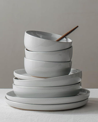 Famiware Milkyway Dinnerware Set with Mugs, Service for 4 (16pcs), Ribbed Stoneware Plates and Bowls Dishes Sets - Chip & Scratch Resistant, Microwave & Dishwasher Safe, Light Gray