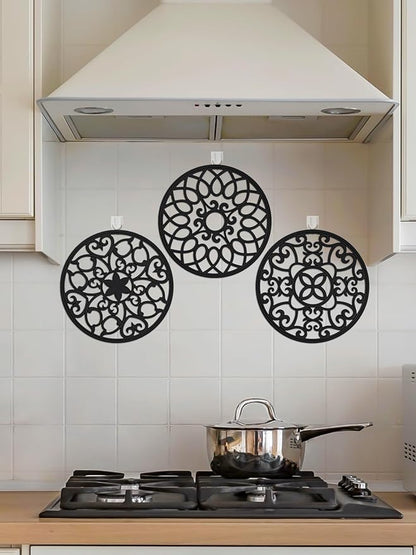 SMARTAKE 3 Set Silicone Trivet Mats, Multi-Use Carved Trivet Mat, Insulated Non-Slip Durable Kitchen Mats, Flexible Modern Kitchen Table Mat, for Hot Dishes, Pots, Dining Countertop, Black