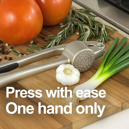 Garlic Press Set - Professional Stainless Steel Garlic Mincer with Silicone Peeler and Cleaning Brush, Rustproof Dishwasher Safe Kitchen Tool