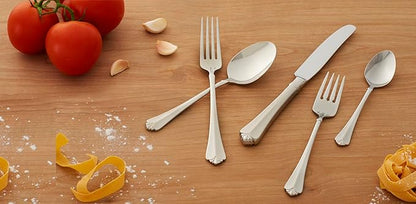 Oneida Silverware Set, Juilliard Fine Flatware 4-Piece Dinner Forks Set, Service For 4, 18/10 Stainless Steel, Rust Resistant, Dishwasher Safe, Home And Kitchen Utensils (Silver, 4 Piece)
