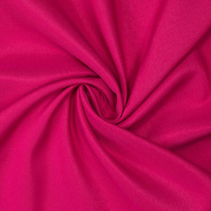 Gee Di Moda Rectangle Tablecloth - 60 x 84 Inch Fuchsia Table Cloth for 5 Foot Rectangle Table - Heavy Duty Washable Fabric - for 5 Ft Buffet Table, Holiday Party, Dinner, Wedding & Baby Shower
