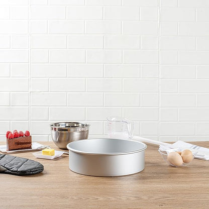 Restaurantware-Met Lux 10 x 3 Inch Straight-Sided Baking Tin, 1 Round Cake Pan - Oven-Ready, Freezable, Anodized Aluminum Round Baking Pan, Greaseproof, For Layer Birthday Cake