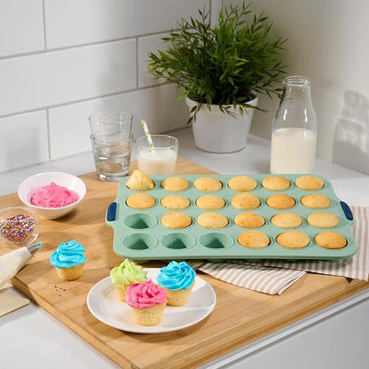 Starfrit Silicone Baking Pans - 24 Mini Muffins