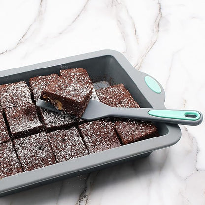 To encounter Mini Brownie Serving Spatula, Bent Icing Spatula, Heat-Resistant Flexible Nonstick Silicone, Set of 2