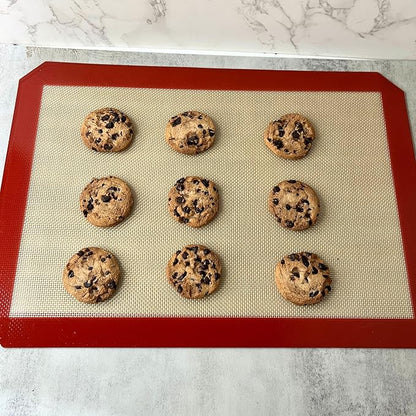 Silicone Baking Mat, 2 Pack Reusable Baking Silicone Mat, Non stick Baking Mat Biscuit Slices Oven Baking Mat 16.5 x 11.6, Red